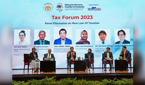 Khmer Times - 500 attend MBCC forum on taxes (video)